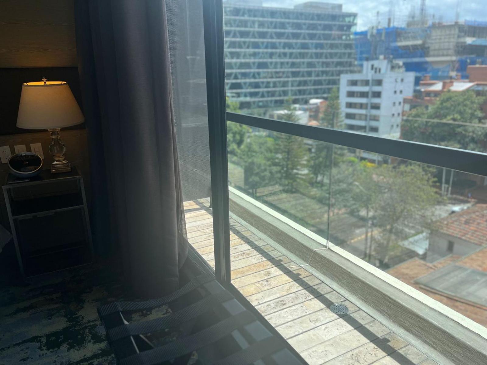 8010 Urban Living- Luxury Home Experience Bogotá Extérieur photo